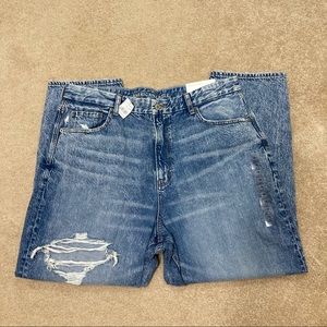 NWT American Eagle Curvy Mom Jean Acid Wash 18